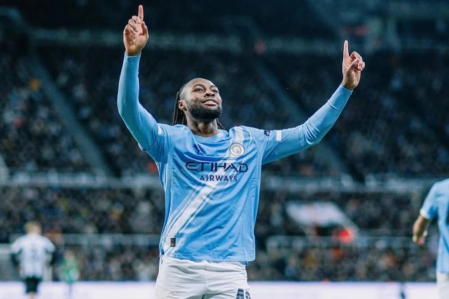 Manchester City domina o Newcastle fora de casa e abre vantagem na semifinal da Copa da Liga; veja os gols