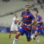 Fortaleza vira sobre o CRB no Castelão e abre vantagem na Copa do Brasil
