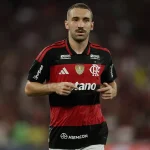 Áudio do VAR expõe motivo de gol anulado do Flamengo contra o Santos; veja vídeo