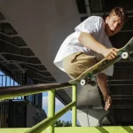 Jovem russo de 16 anos se destaca no Mundial de Skate Adaptado e fica perto do pódio