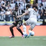Botafogo marca no fim e arranca empate contra o Atlético-MG na Arena MRV; veja os gols