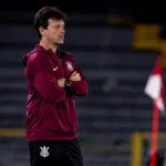 STJD absolve Fernando Diniz e técnico comandará Corinthians no clássico