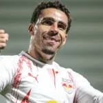 Bragantino vira sobre a Chapecoense fora de casa e sobe na tabela do Brasileirão; veja os gols