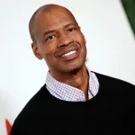Jason Collins, pioneiro LGBTQIA+ na NBA, morre aos 47 anos