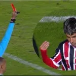 Ferreirinha entra no fim do 1º tempo e é expulso após 30 segundos pelo São Paulo; veja vídeo