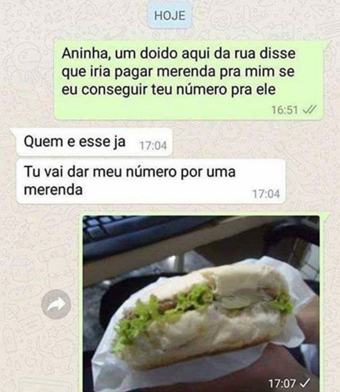 Um lanche, amiga