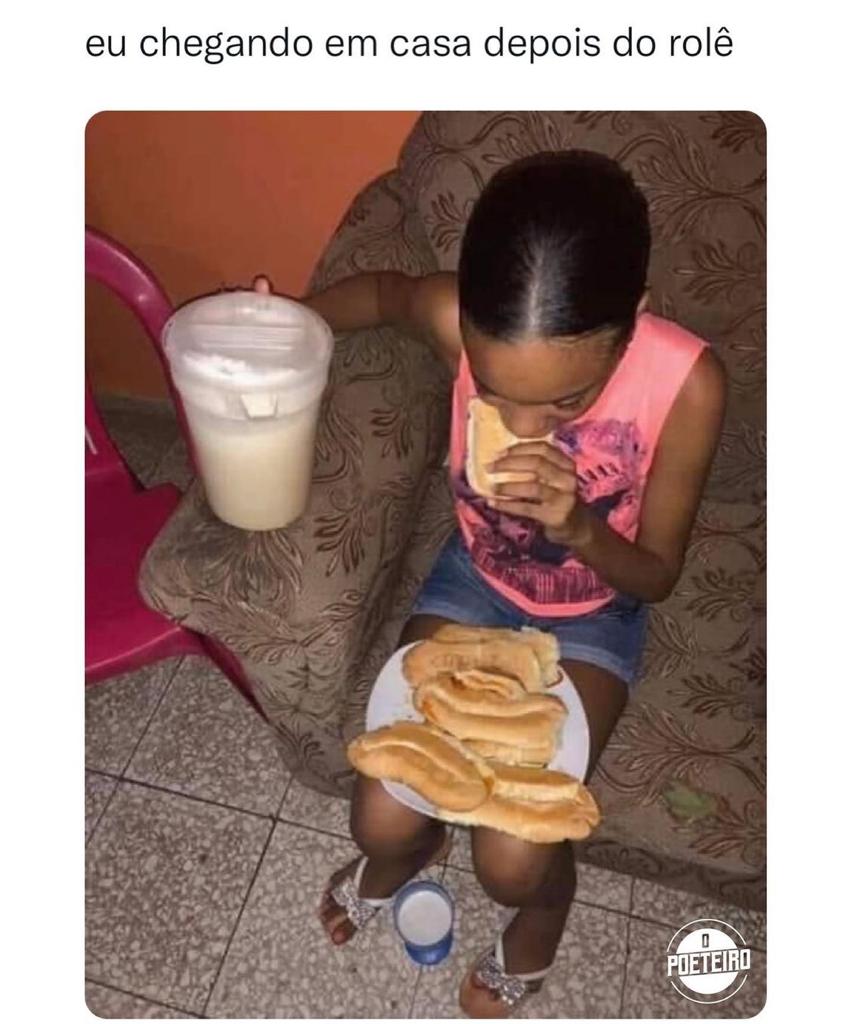 Eu chegando em casa depois do rolê