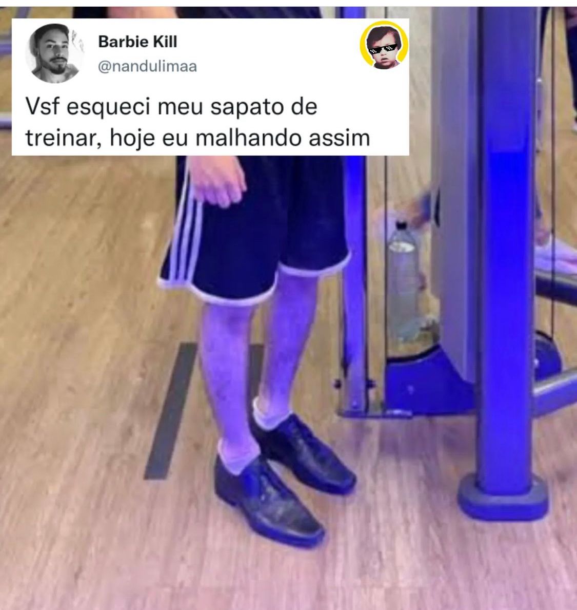 Eis que você esquece o tênis