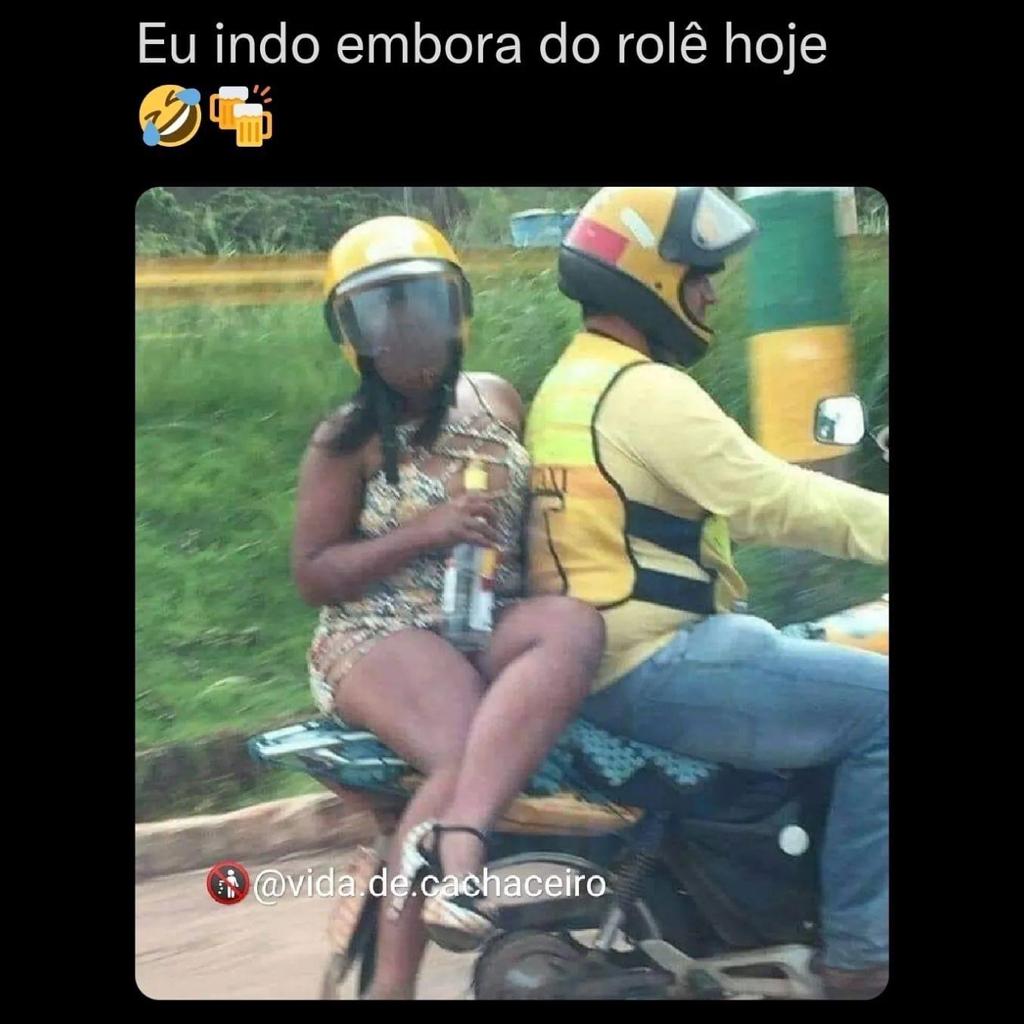 Eu indo embora do rolê