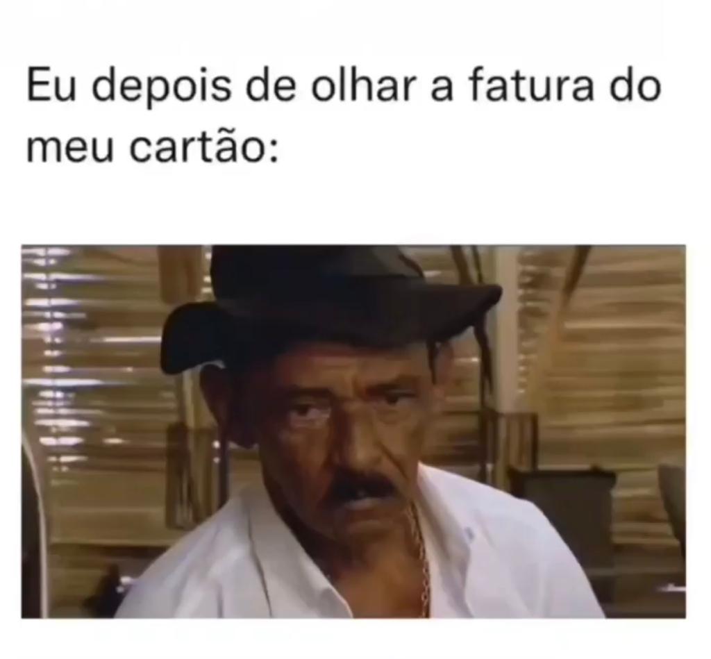 Eu vendo a fatura de cartão