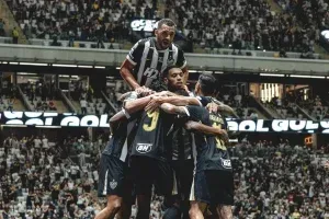 Atlético-MG vence o Ceará na Arena MRV e leva vantagem para decisão; veja os gols
