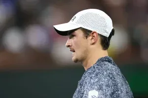 João Fonseca perde para Ben Shelton e cai nas quartas do ATP 500 de Munique; veja vídeo
