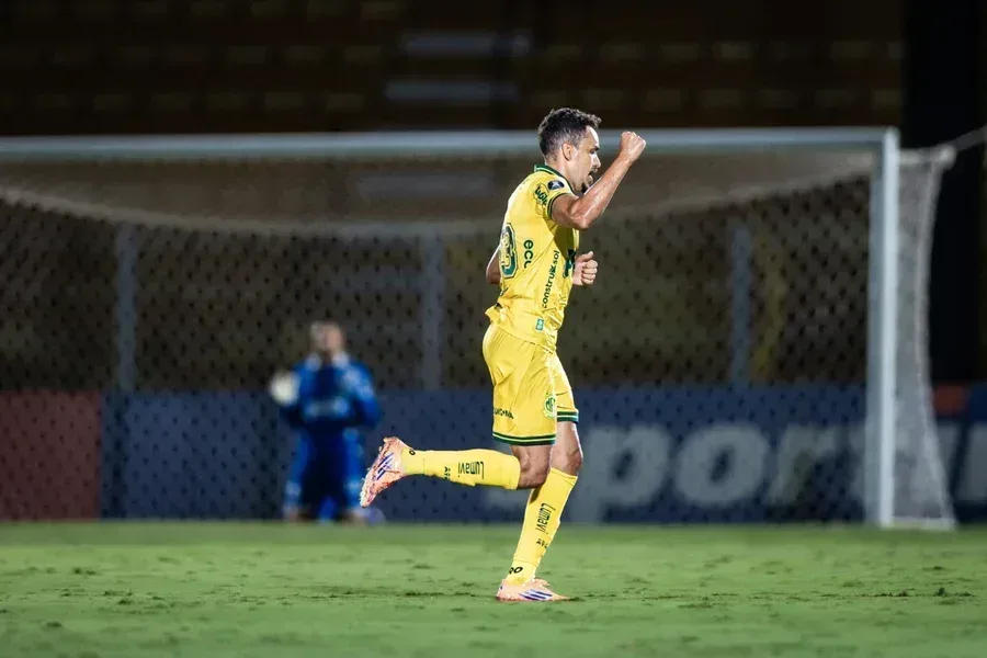 Mirassol vence em casa, mantém invencibilidade e ganha força na Libertadores; veja os gols