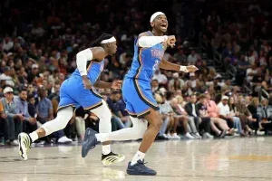 Thunder varre Suns, avança invicto e vira primeiro classificado na NBA; veja vídeo