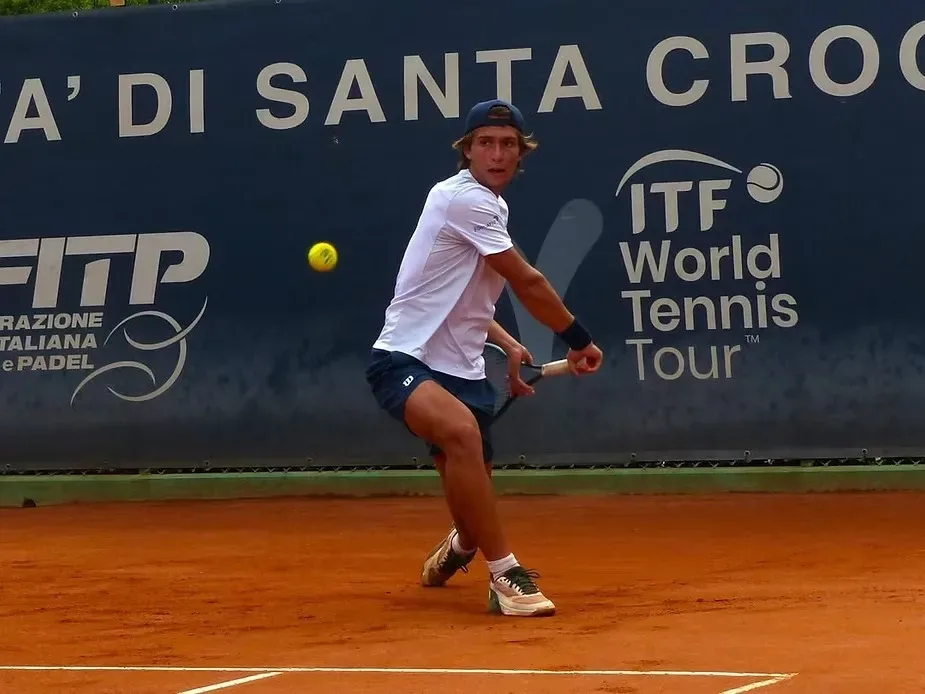 Cuiabano Leonardo Storck avança à final de duplas em tradicional torneio na Itália