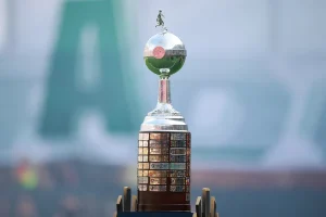 Libertadores define oitavas e coloca Flamengo e Cruzeiro frente a frente