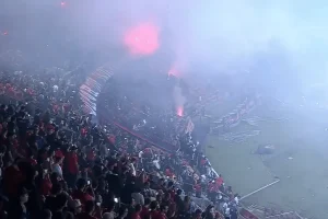 Conmebol declara vitória do Flamengo após confusão em jogo da Libertadores