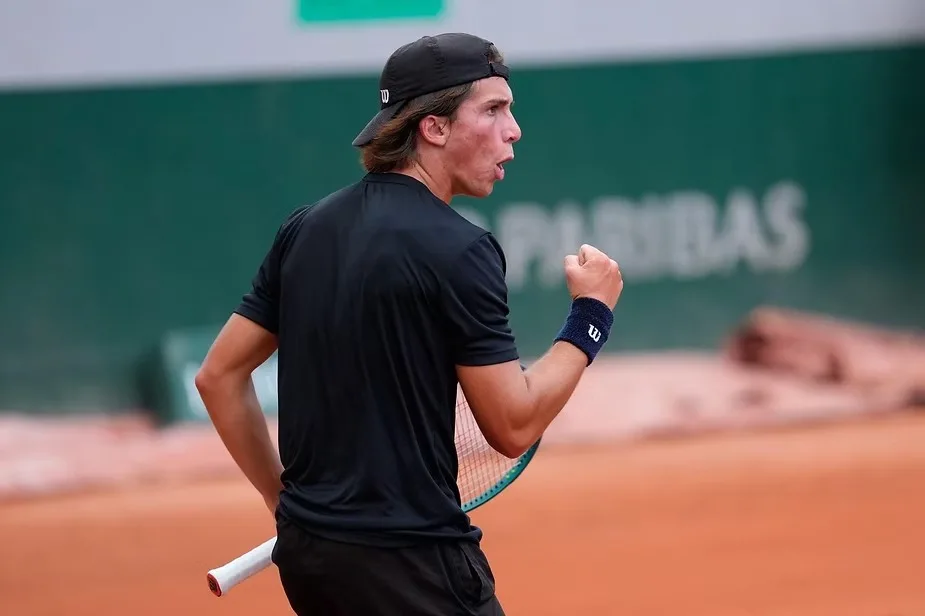 Cuiabano Leonardo Storck derruba favorito e alcança oitavas de final em Roland Garros; veja vídeo