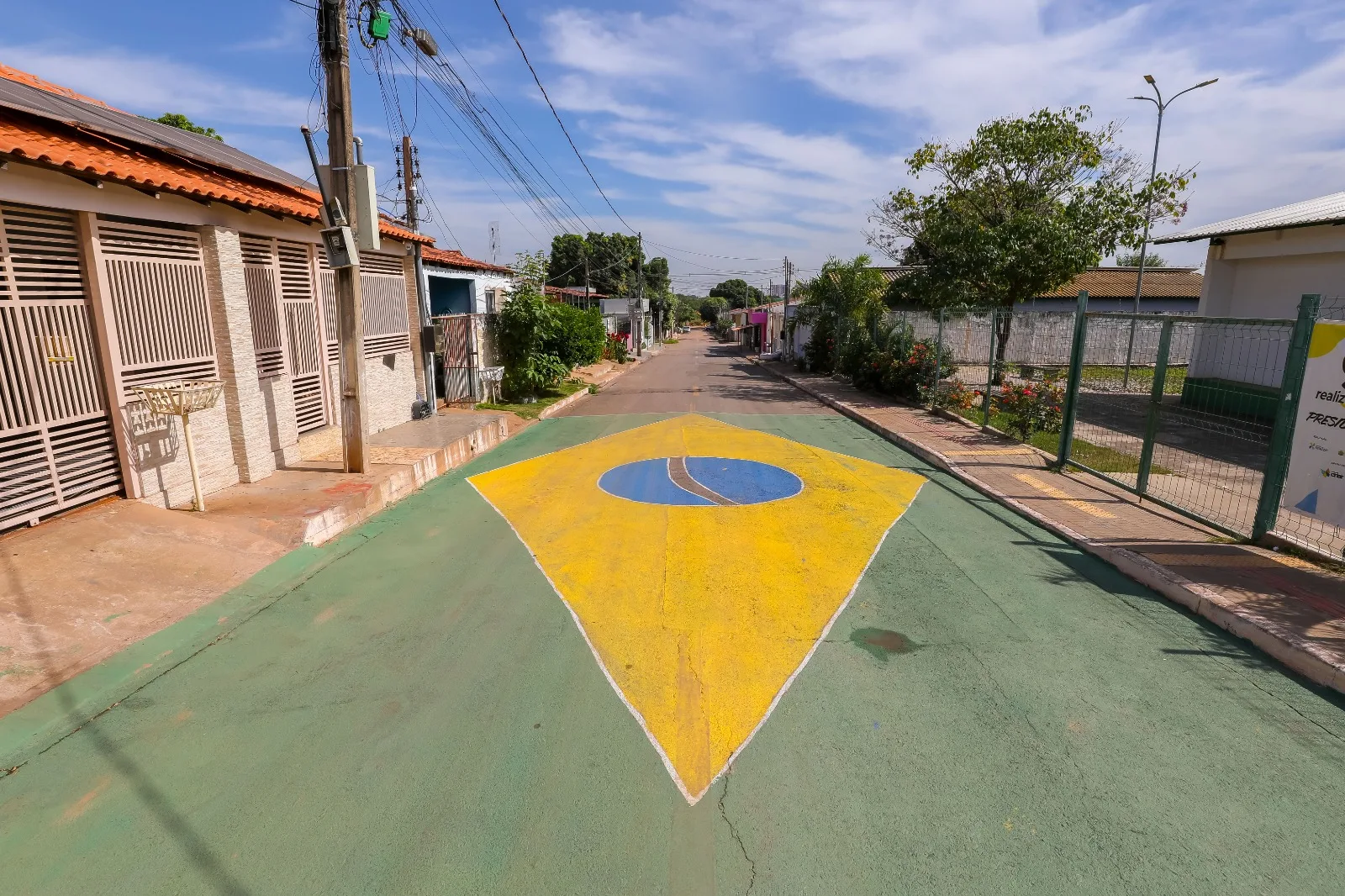 Projeto da Prefeitura recebe quase 100 vídeos e aquece disputa por telão da Copa em Cuiabá; veja vídeo