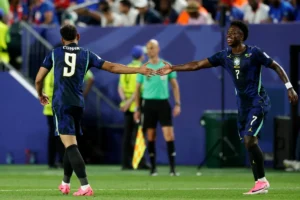 Mateus Cunha brilha, Brasil goleia Haiti e assume liderança da Copa do Mundo; veja os gols