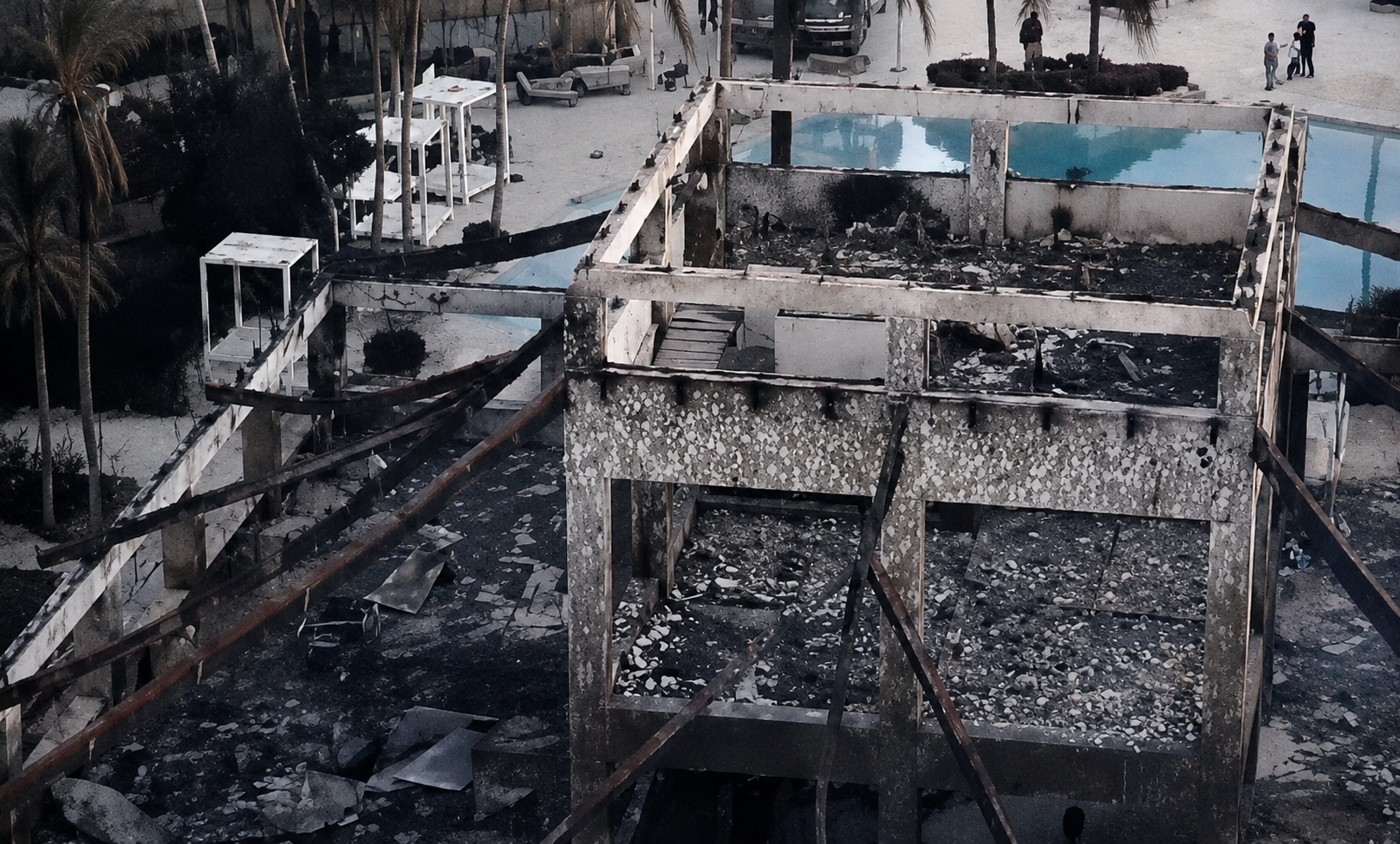 Veja como ficou hote após grande incêndio; veja vídeo