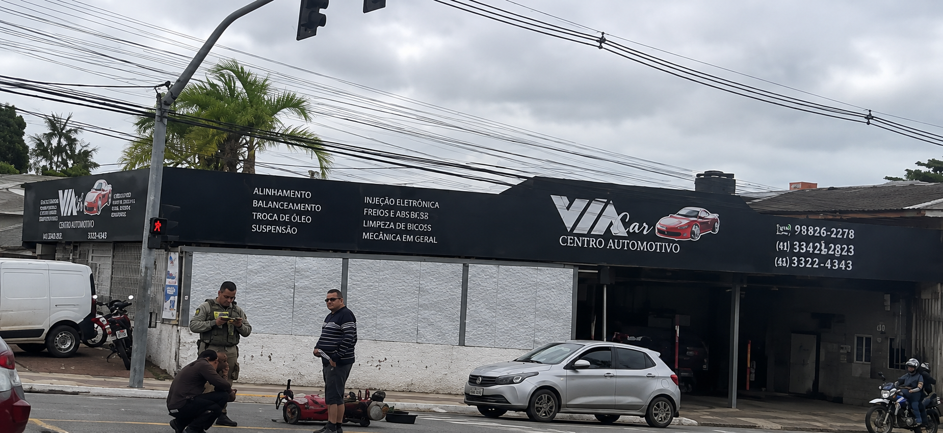 Colisão compromete fluxo de veículos em uma das principais avenidas; Veja vídeo