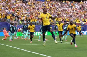 Equador vence Alemanha, avança à próxima fase e segue vivo na Copa do Mundo; veja os gols