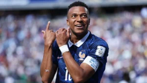 Mbappé decide, França vence Senegal e larga na frente na Copa do Mundo; veja os gols
