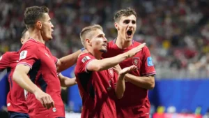 África do Sul reage no fim, arranca empate da Tchéquia e mantém esperança na Copa; veja os gols
