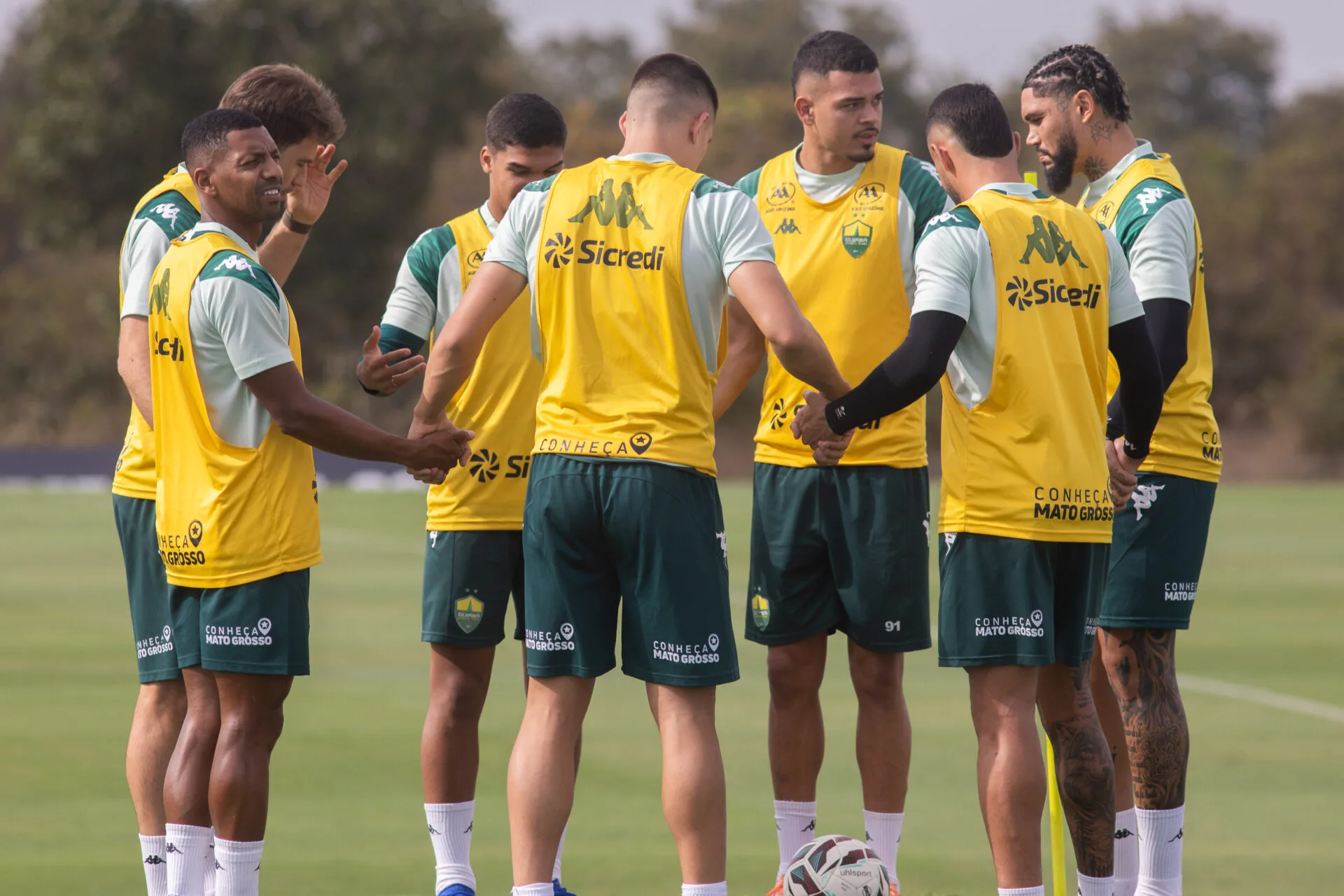 Cuiabá encerra preparação e viaja para enfrentar o São Bernardo pela Série B