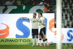 Atlético-MG vence o Palmeiras fora de casa e interrompe sequência do líder; veja os gols