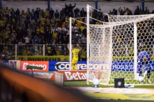 Mirassol derrota o Grêmio, conquista vitória importante e segue vivo na luta contra o rebaixamento; veja os gols