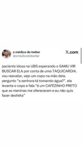 Paciente idosa na UBS esperando o SAMU e o médico que percebeu um detalhe que mu em destaque