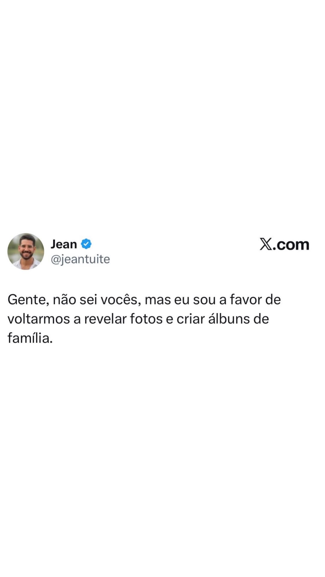 Saudade dos álbuns de família de papel tá de volta no papo do Jean