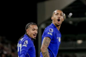 João Pedro marca em 31 segundos e Chelsea vence Fulham em estreia eletrizante na Premier League; veja os gols