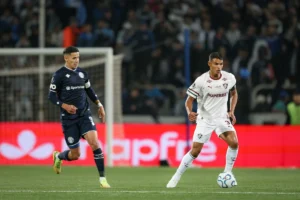 Fábio pega dois pênaltis, vira herói e coloca Fluminense nas quartas da Libertadores; veja os gols