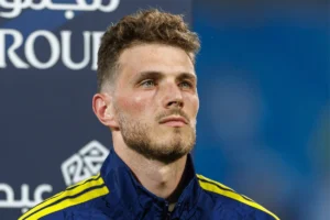 Bento é expulso após sair do gol até o meio-campo, mas Al-Nassr busca virada incrível; veja vídeo