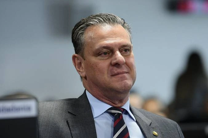 Fávaro chama de “absurdo” equiparar facções a terroristas e critica propostas de adversários; veja vídeo