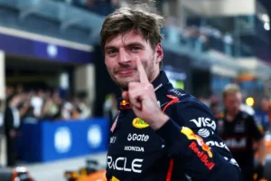 Verstappen revela conversas com Mercedes e McLaren antes de escolher permanência na Red Bull