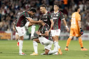 Fluminense abre vantagem sobre o Platense e fica perto da semifinal da Libertadores; veja os gols