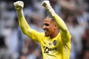 Atlético-MG reage na Arena MRV, vence Santos nos pênaltis e chega à semifinal da Sul-Americana; veja os gols