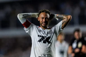 Neymar se manifesta após queda do Santos e pede reação depois de eliminação para o Atlético-MG