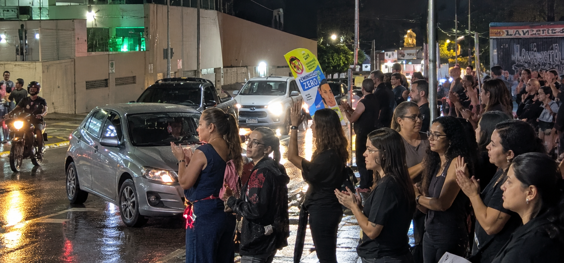 Estudantes de Medicina protestam por justiça após morte de colega; veja vídeo