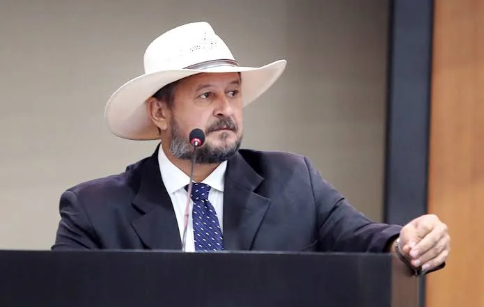 Cattani quer primeira vice-presidência da Assembleia e diz que Faisal Nascimento se lançou por conta própria; veja vídeo