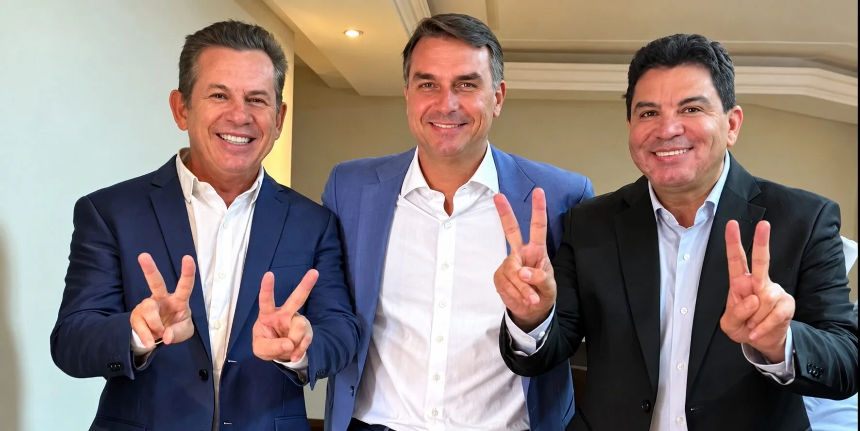 Mauro Mendes e Cidinho se reúnem com Flávio Bolsonaro e reforçam articulação para segundo turno em MT; veja vídeo