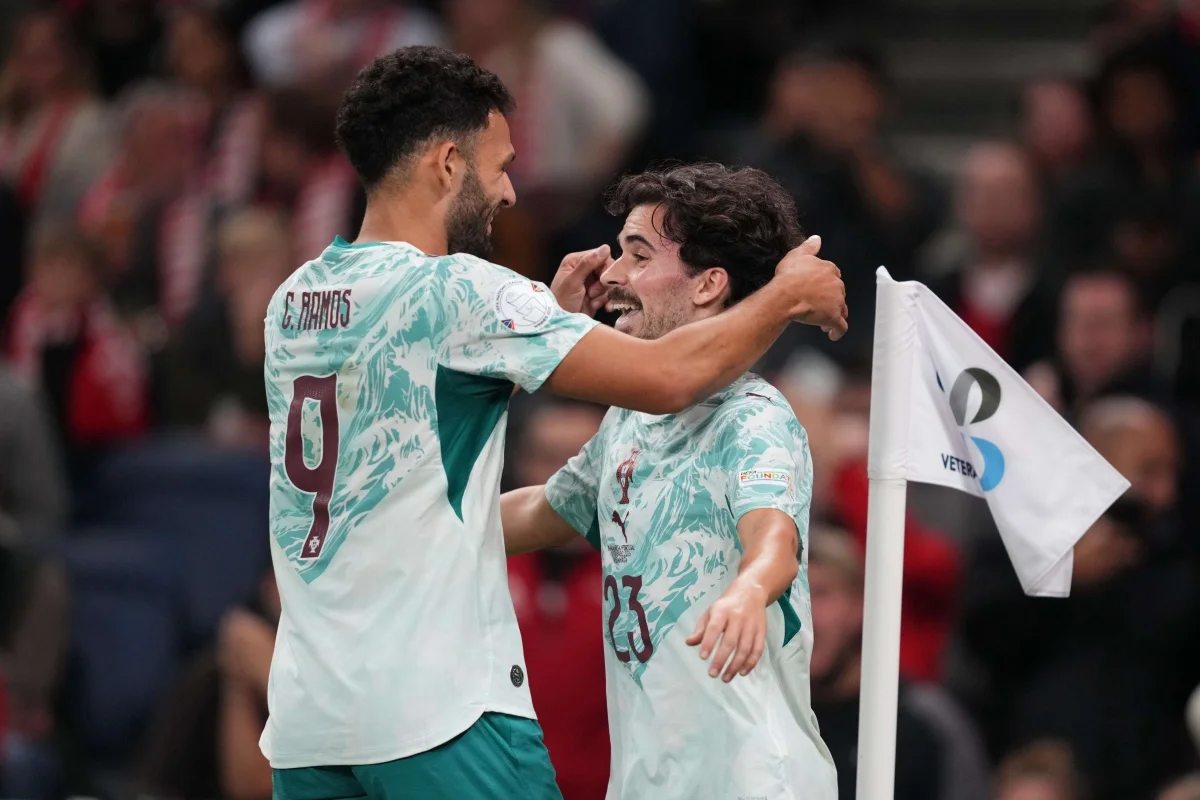 Portugal vence duelo de seis gols contra a Dinamarca e mantém campanha perfeita na Nations League