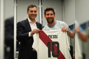 River Plate transforma Messi em sócio honorário antes de último jogo pela Argentina