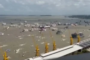 Romaria reúne milhares de fiéis em embarcações durante homenagem a Nossa Senhora de Nazaré; veja vídeo